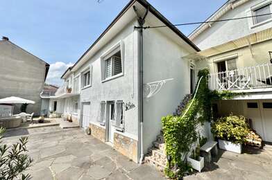 Maison 9 pièces 249500 €