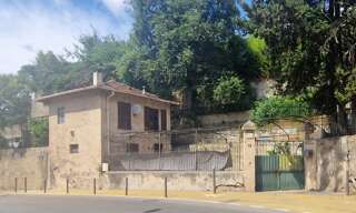 Immeuble  62 m² à louer à Nice (06200)