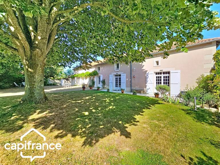 Saint-Martin-de-Sanzay (79) – Maison en pierre rénovée 203 m² – vie de plain-pied – studio indépendant – dépendances – terrain 4 000 m² – Saint-Martin-de-Sanzay proche Thouars et Saumur — photo 1