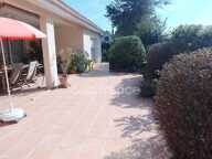 * Exclusivité de Sophie Amri *Octeville-sur-Mer*Maison de plain-pied de 190 m², séjour/salon 63m², 4 chambres et double garage — photo 2