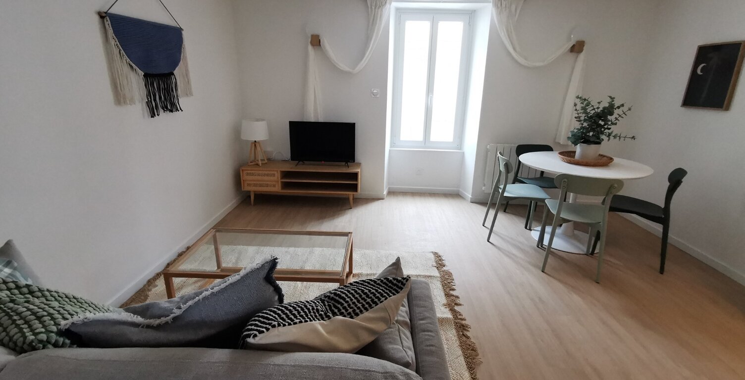 Appartement DUPLEX meublé à louer 4 pièces CONCARNEAU (29) — photo 1