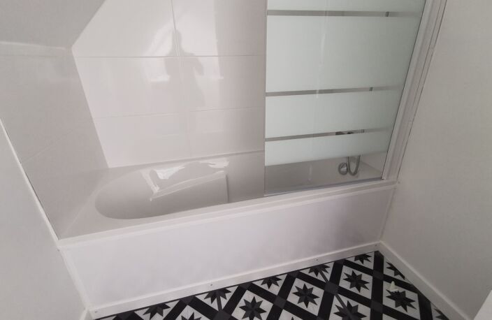 Appartement DUPLEX meublé à louer 4 pièces CONCARNEAU (29) — photo 5