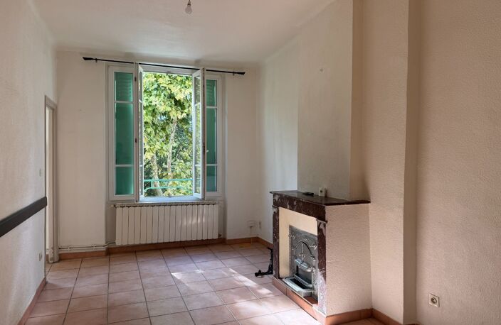 Immeuble à vendre ALES (30) — photo 2