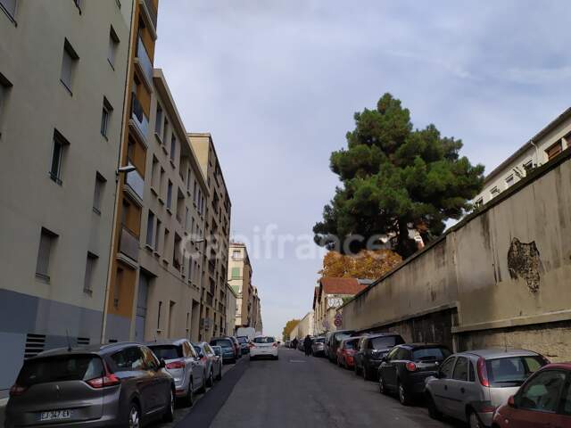 Dpt Bouches du Rhône (13), à vendre MARSEILLE 3EME ARRONDISSEMENT appartement T3 de 54,36 m² — photo du bien