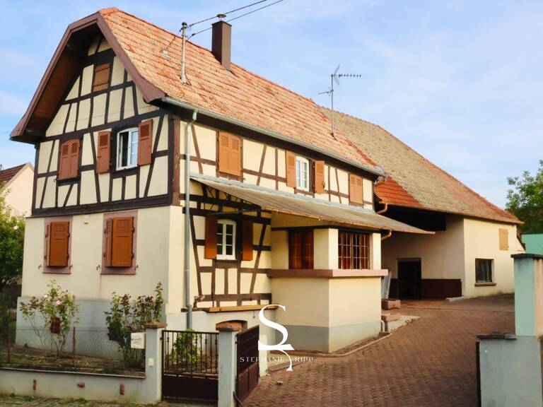 Maison alsacienne à rénover, 120 m² + dépendances, beau potentiel à OHLUNGEN — photo 1