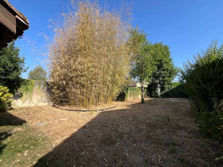 Maison à vendre 10 pièces au coeur de CUISERY (71), avec piscine — photo 1