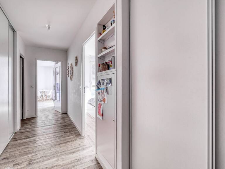 Christophe Michaudelle Capifrance, vous propose à MEAUX, appartement récent (2020) 2 pièces 50 m² avec son balcon et sa place de stationnement — photo 1