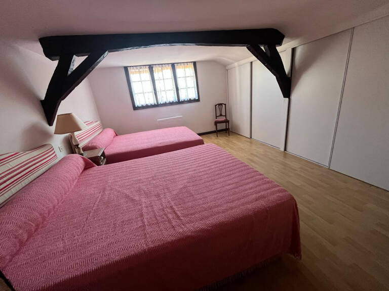PLAISANCE(32), BELLE MAISON RENOVEE 130m2 par artisan+ APPARTEMENT (ou local) 42m2, jardin clos 650m2, garage, atelier, au calme, commerces à pied ! SANS TRAVAUX — photo 1