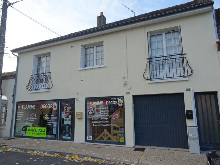 Local/bureau à vendre SULLY SUR LOIRE (45) — photo 1
