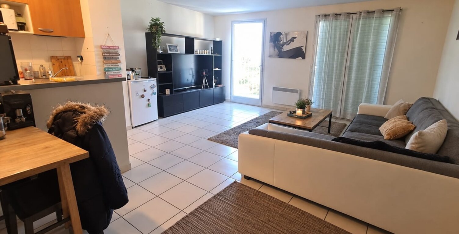 Appartement à louer 57M2 MONTREJEAU (31) — photo 1