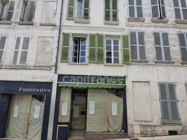TONNERRE (89700) — Immeuble mixte 145 m² à rénover — Idéal Investisseur / Déficit Foncier — photo du bien