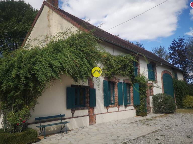 FERMETTE sur 11 000 M2 — photo 1