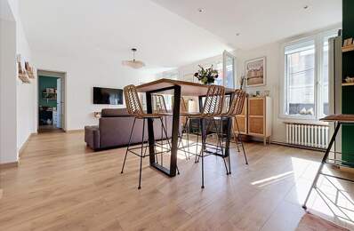 Appartement À Vendre — photo du bien