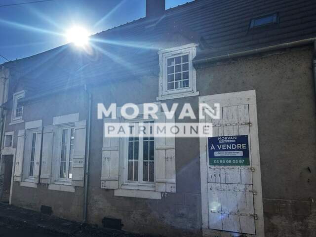 MAISON DE VILLAGE TOUS COMMERCES - JARDIN AVEC ACCES RIVIERE — photo du bien