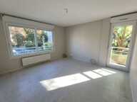 T2 de 48,63 m² à Fontaines-sur-Saône au prix de vente de 96 700 € — photo 2
