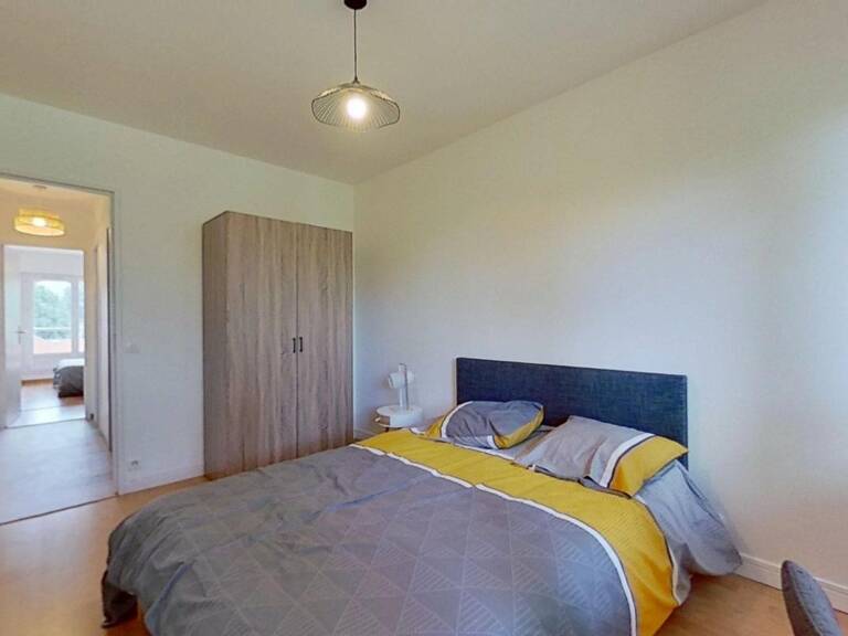 49 rue Professeur Patel Lyon 69009 - Chambre 3  - T6 Meublé - 390 €CC — photo 1
