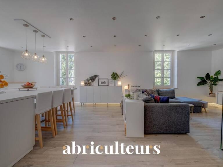 Spacieux appartement traversant de 103,72 m² en vente à Montauroux (83440) — photo 1