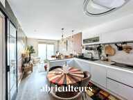 Appartement coup de cœur : au dernier étage avec balcon plein Sud en vente à Plessis-Bouchard (95130) — photo 2