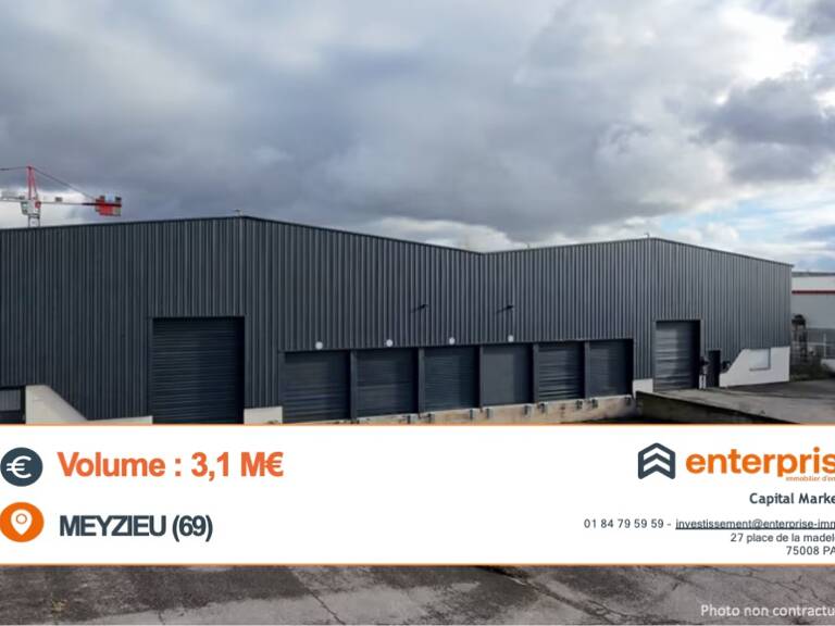 À VENDRE – LOCAL D'ACTIVITÉ 1 900 M² DIVISIBLE EN 2 LOTS — photo 1