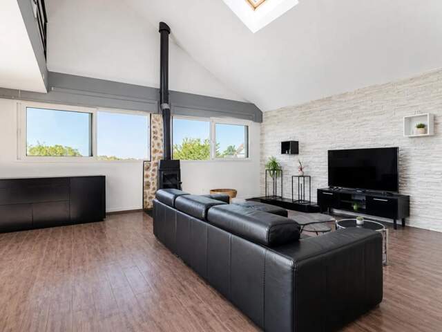 Maison de 7 pièces de 175 m² à Valenton — photo du bien