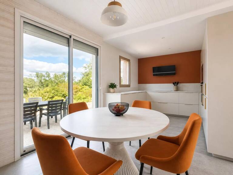 Maison de 7 pièces de 170 m² à Aubigny-Les Clouzeaux — photo 1