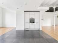 Loft 161 m² – séjour 103 m² – 2/3 chambres – parking — photo 2