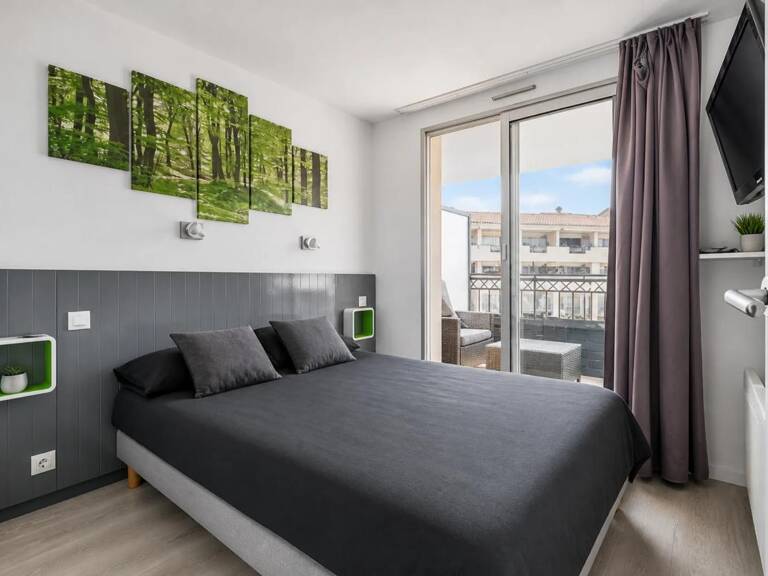 Appartement 2 pièces de 24 m² à Cannes plages — photo 1