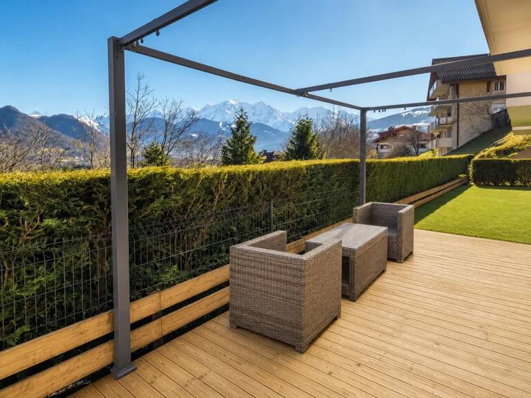 5P 145m² à Sallanches avec vue Mont Blanc — photo 1