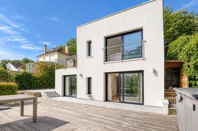Maison 6 pièces 879000 €