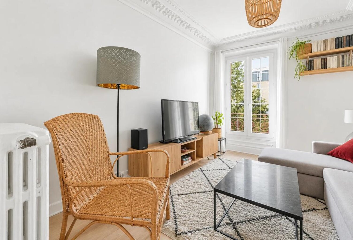 Appartement - 3 pièces - 42 m² - Centre ville - Kremlin-Bicêtre — photo 1