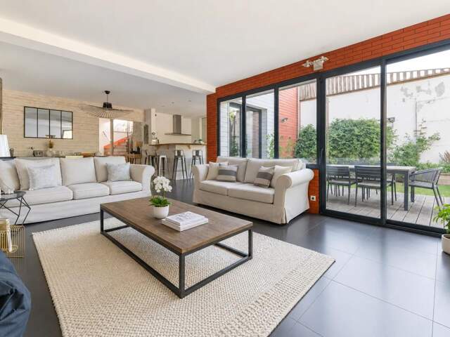 Maison 8 pièces de 254 m² à Nantes — photo du bien