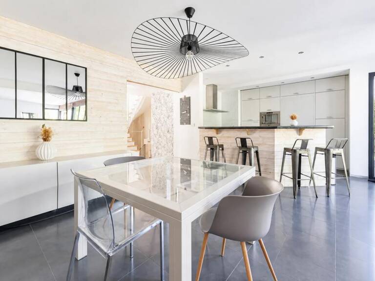 Maison 8 pièces de 254 m² à Nantes — photo 1