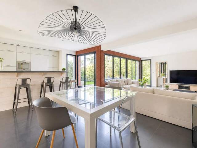 Maison 8 pièces de 254 m² à Nantes — photo du bien