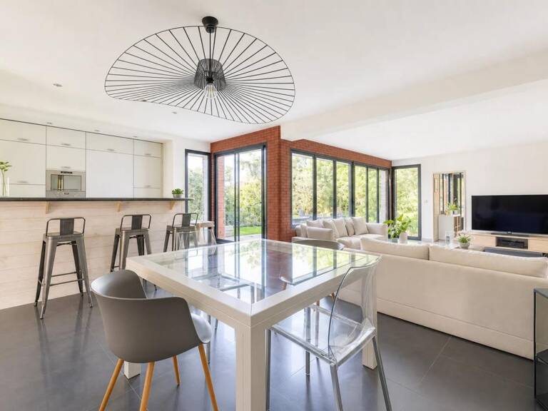 Maison 8 pièces de 254 m² à Nantes — photo 1