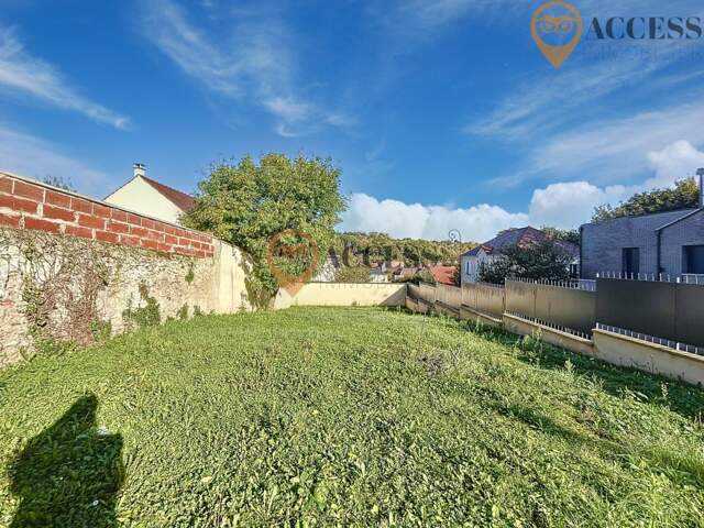 GROSLAY - Terrain à bâtir non viabilisé dans un secteur idé — photo du bien