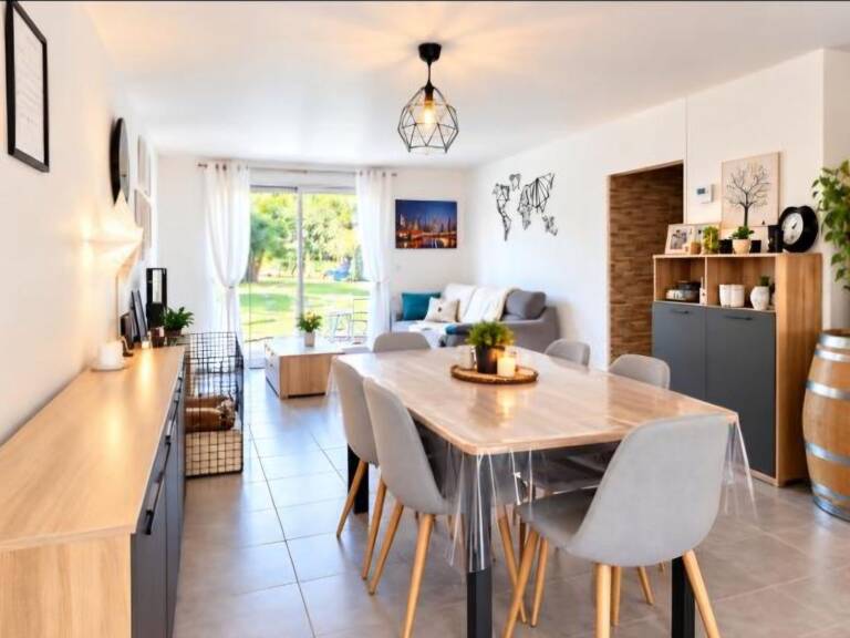 Maison individuelle de plain pieds sur FAVEROLLES ET COEMY — photo 1