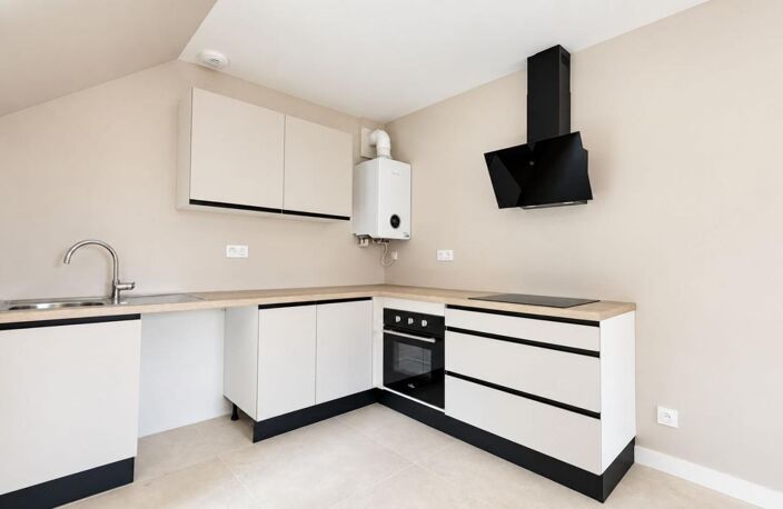 Appartement T3 – 67 m² – Dernier étage – Charme & rénovation complète — photo 5