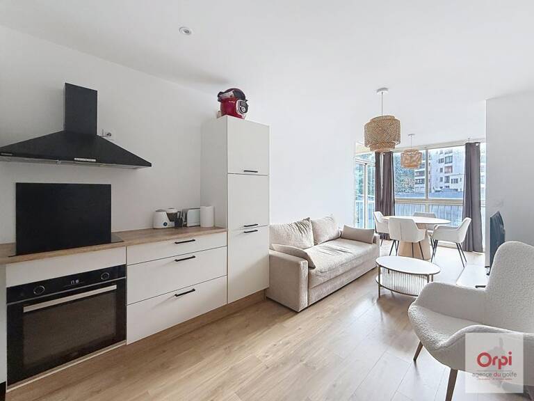 Appartement À Louer — photo 1