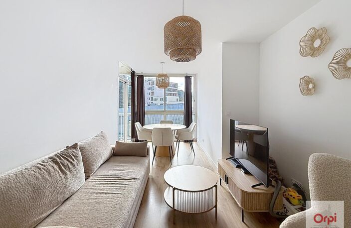 Appartement À Louer — photo 3