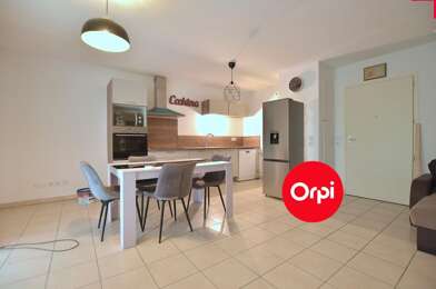 Appartement 3 pièces 970 €