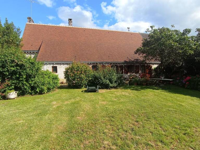 Maison de caractère à vendre proche de Varennes Changy ! — photo 1