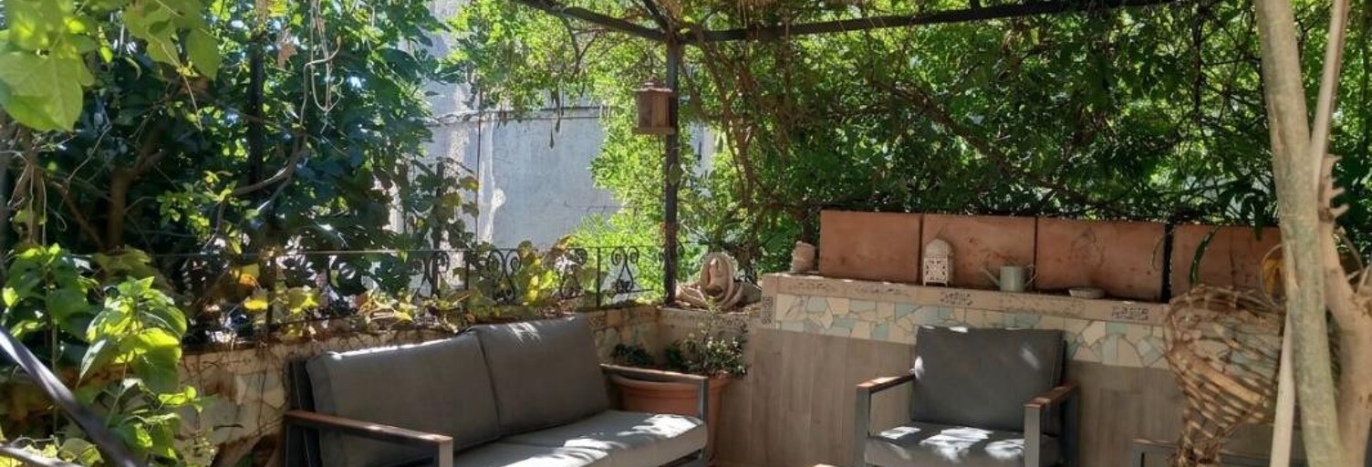 Maison 5 Pièces 185 m² à vendre à Saint-Quentin-la-Poterie (30700)