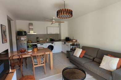 Appartement 2 pièces 841 €