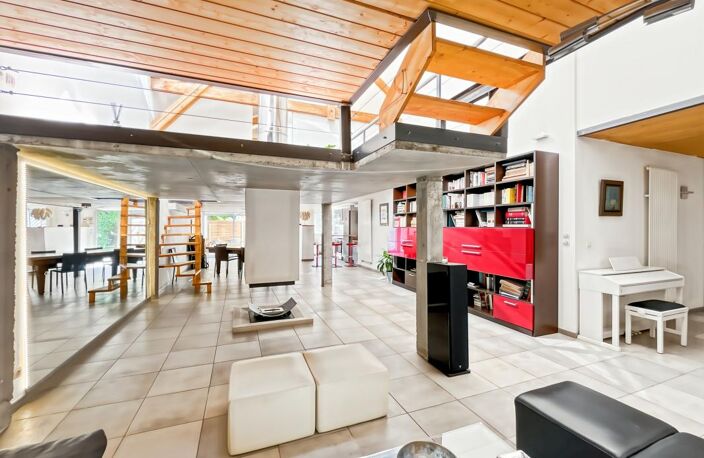 LOFT D’EXCEPTION AVEC JARDIN ET GARAGE- LYON 3ᵉ – DAUPHINÉ LACASSAGNE — photo 2