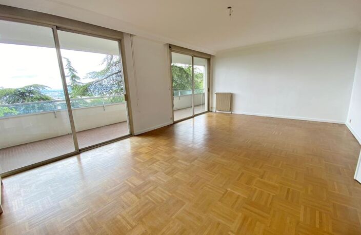 Appartement Sainte Foy Les Lyon 6 pièce(s) 137 m2 — photo 2