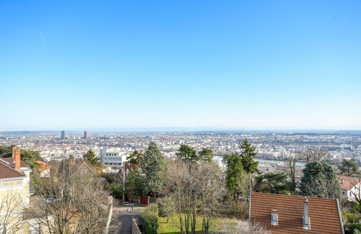 Appartement d exception Vues sur Lyon et les Monts du Lyonnais — photo 4