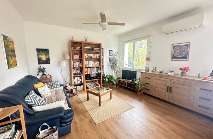 NÎMES quartier l’alouette À Vendre Appartement ensoleillé avec terrasse, jardin et garage — photo 5