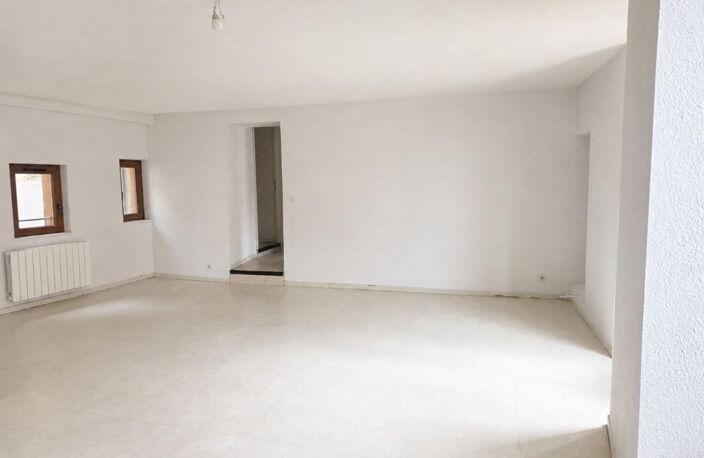 Appartement À Vendre — photo 2