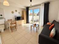 Studio spacieux À Vendre la Seyne sur mer vue mer, terrasse et parking — photo 3