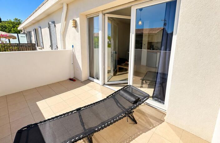 Studio spacieux À Vendre la Seyne sur mer vue mer, terrasse et parking — photo 4